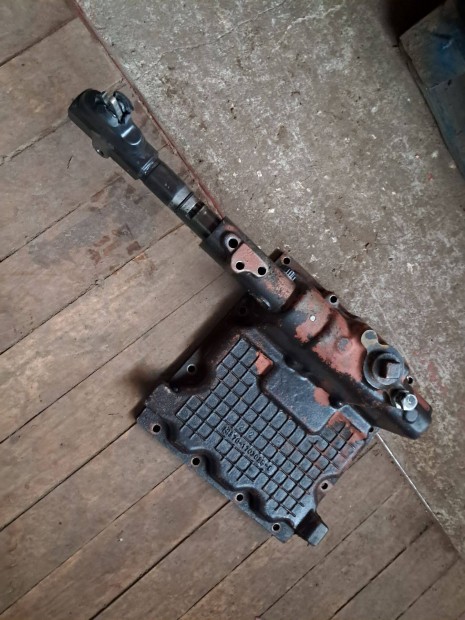 Mtz oldalv�lt� fed�l