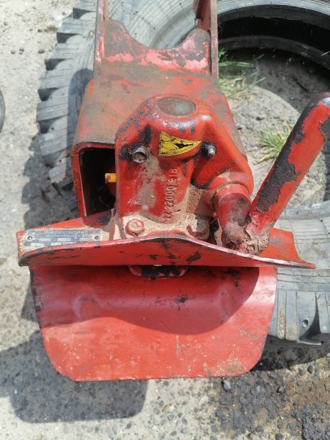 Mtz ptkocsi huzo