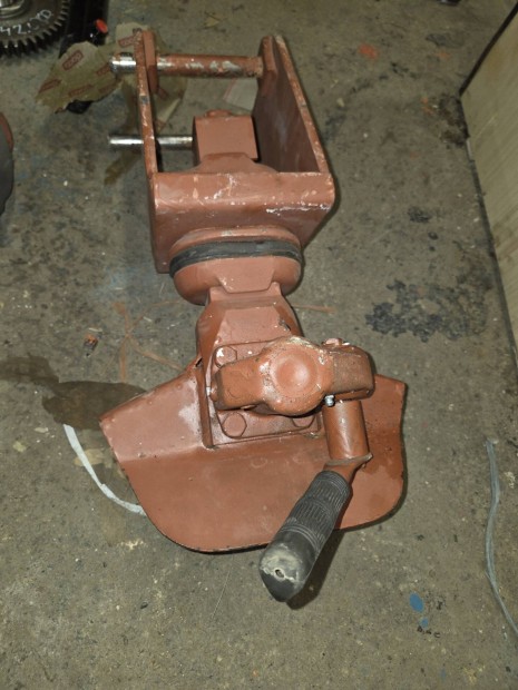 Mtz von�fej teljesen �j