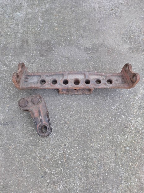 Mtz von�lap h�ts� kereszttart�