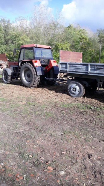 Mtzre cserlnm ih 946traktor hodgp 5t bilens pot.