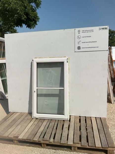 Manyag ablak 87x140 Buk-nyl 35db