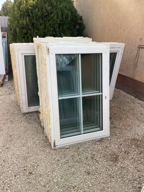 Manyag ablak 97x140 Buk-nyl (Dszoszts) 30db