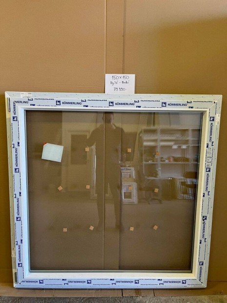 Műanyag nyíló-bukó ablak 150 x 150 cm Eladó!