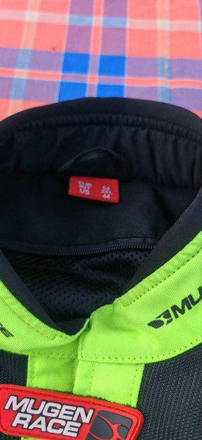 Mugen Race Motoros ruh�zat