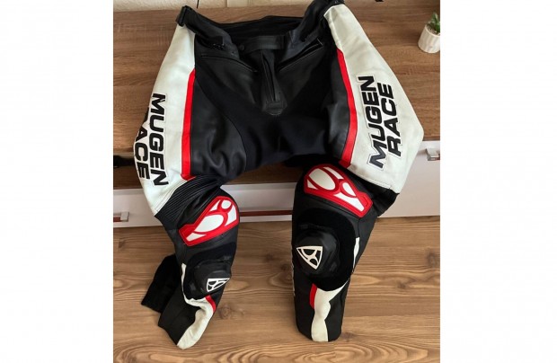 Mugen motoros nadrág