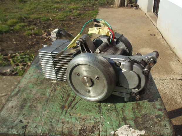 M�k�d� 207 -es Babetta blokk