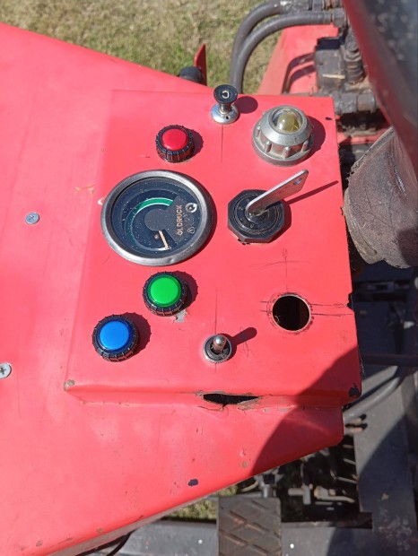Multicar motoros kistraktor