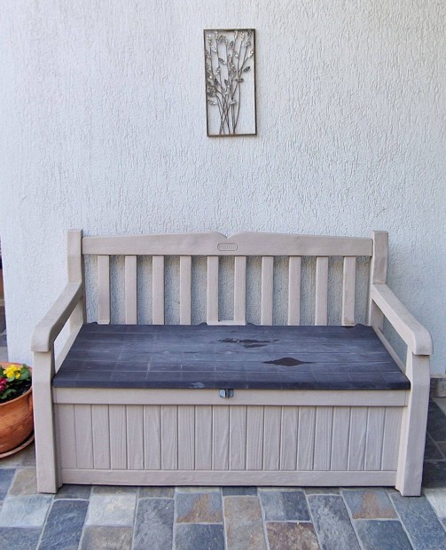 Multifunkci�s kerti pad elad�