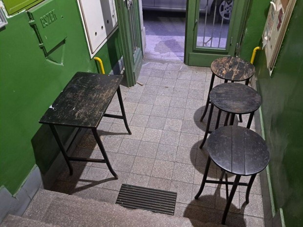 Mundus Thonet asztal gyűjtemény, 3db