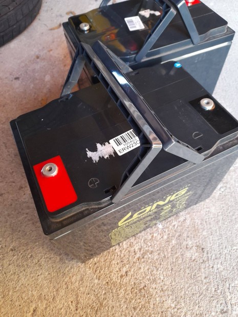 Munka akkumul�tor elad�