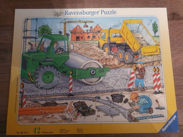 Munkagpek Ravensburger puzzle