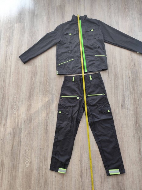 Munkás ruha, minőségi munkavédelmi ruha, kabát és nadrág új