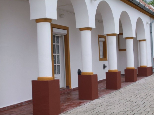 Munk�ssz�ll�s D�br�nt�n,P�p�t�l 10 km-re