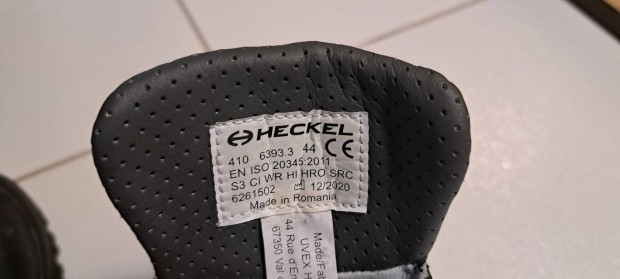 Munkavédelmi bakancs 44-es.