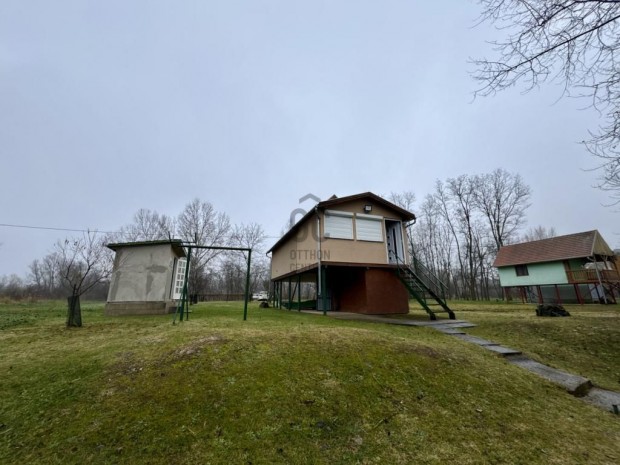 Muraszemenyei 21 nm-es h�z elad�