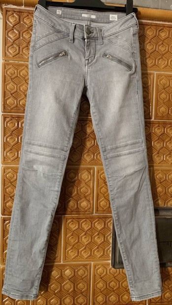 Mustang ezstszrke farmer nadrg 25/32