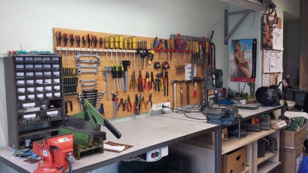 M�szaki be�ll�totts�g�, sokoldal� munkat�rsat keres�nk