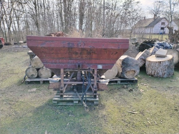 Mtrgya szr 1300kg