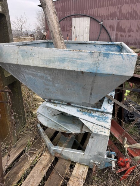 M�tr�gya sz�r�