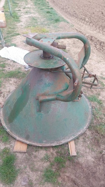 M�tr�gyasz�r�