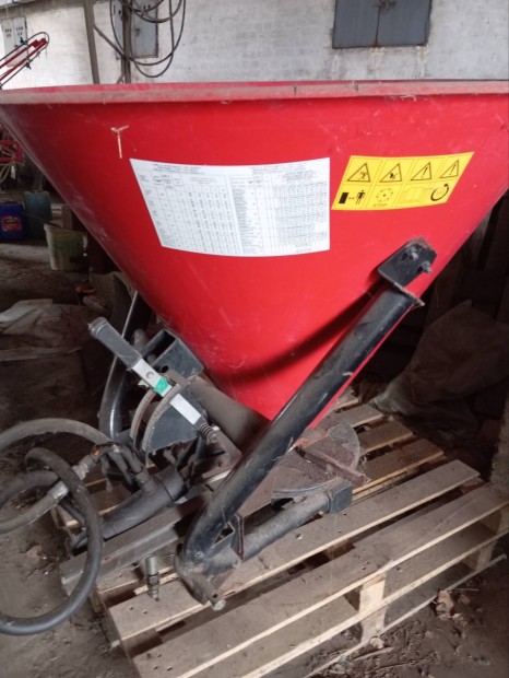 Mtrgyaszr elad. 