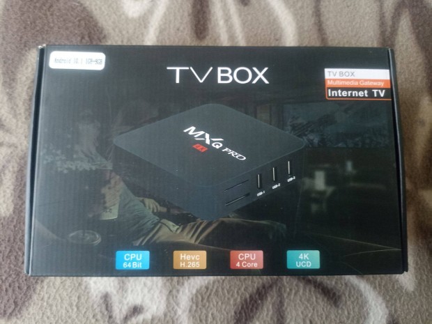 Mxq Pro 4K TV Box dobozban tartozkaival