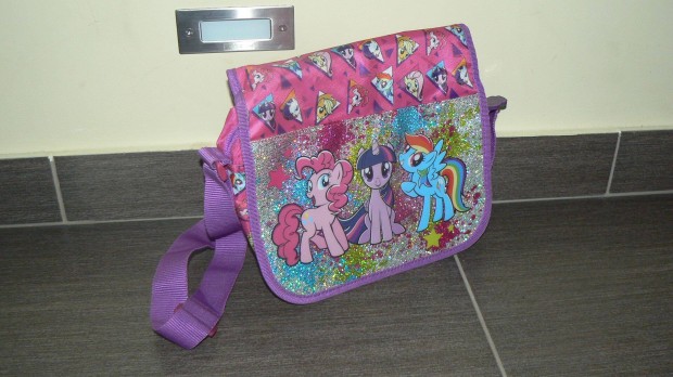 My little pony csillogós kislány válltáska Újszerű!