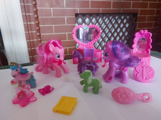 My little pony én kicsi pónim mozgatható lábú póni Filly