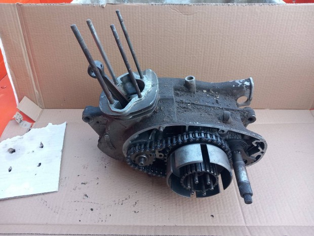 Mz Es 125 motorblokk közép 1968