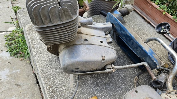Mz Ts125 alkatrészek
