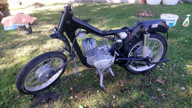 Mz trophy 125 