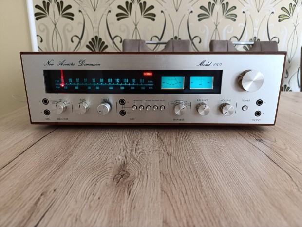 NAD 160 Receiver