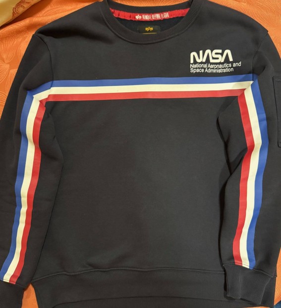 NASA feliratos, L-es mret, eredeti Alpha Industries pulver