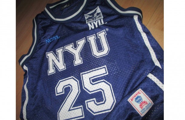 NCAA New York University Violets kosaras mez