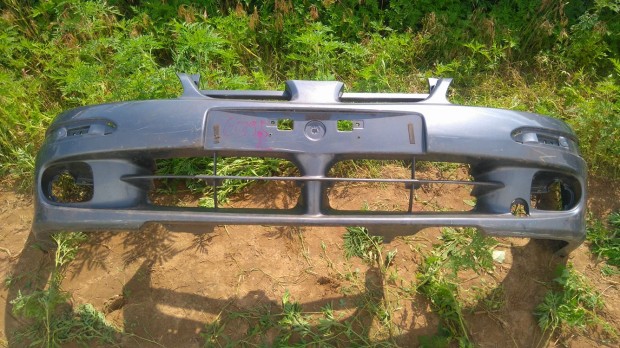 NISSAN ALMERA 2000-2003 Első Lökhárító Enyhén sérült eladó