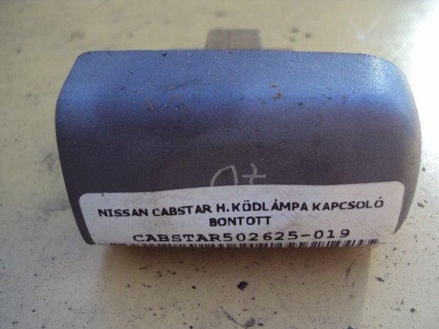 NISSAN CABSTAR H.KDLMPA KAPCSOL BONTOTT elad