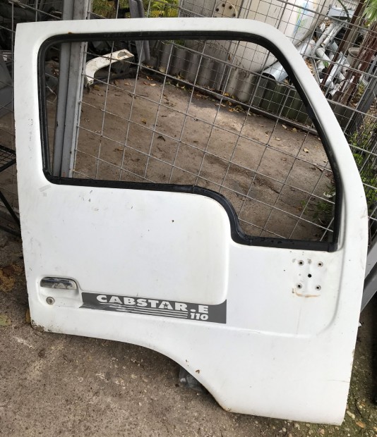 NISSAN CABSTAR JOBB ELS AJT elad