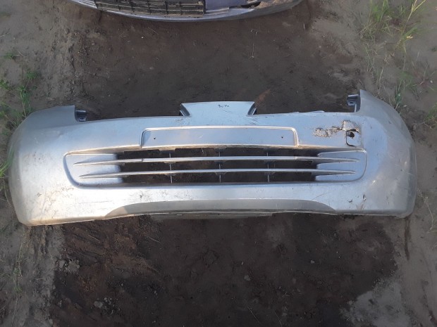 NISSAN MICRA 2003-2010 Első Lökhárító Enyhén sérült eladó