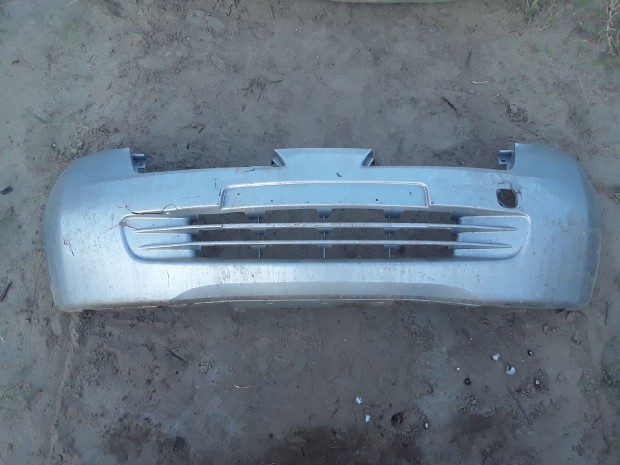 NISSAN MICRA 2003-2010 Első Lökhárító Enyhén sérült eladó