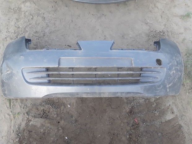 NISSAN MICRA 2003-2010 Első Lökhárító Enyhén sérült eladó