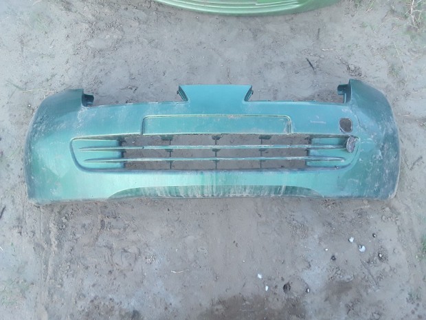 NISSAN MICRA 2003-2010 Első Lökhárító Enyhén sérült eladó