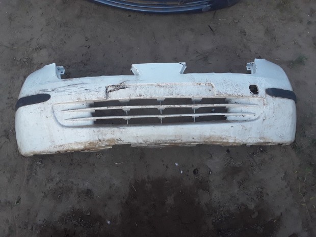 NISSAN MICRA 2003-2010 Első Lökhárító Hiányos eladó
