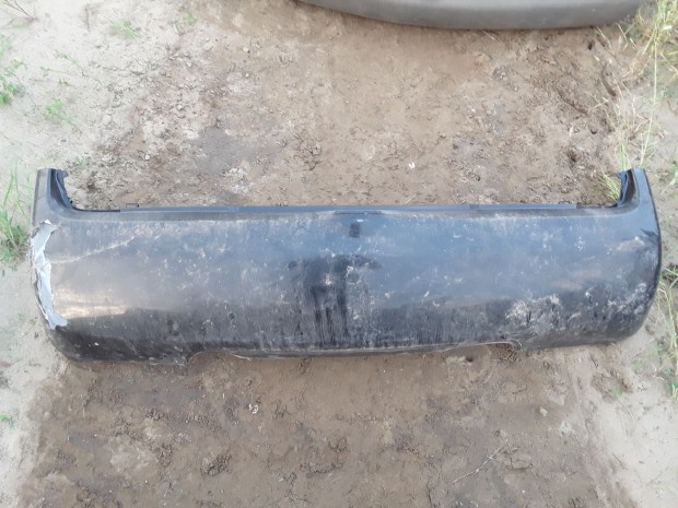 NISSAN MICRA 2003-2010 Hátsó Lökhárító Enyhén sérült eladó