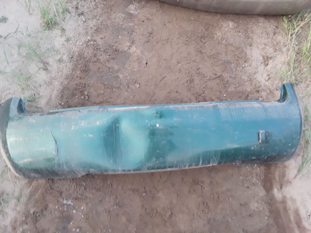 NISSAN MICRA 2003-2010 Hátsó Lökhárító Enyhén sérült eladó