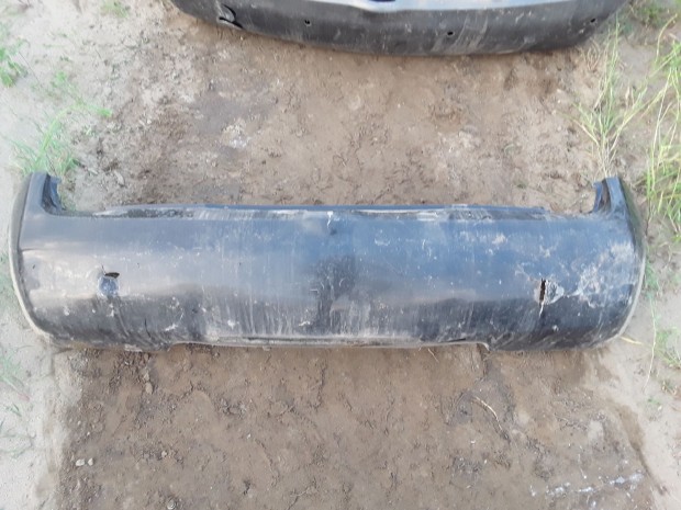 NISSAN MICRA 2003-2010 Hátsó Lökhárító Enyhén sérült eladó