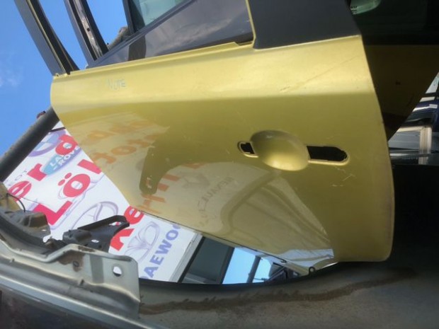 NISSAN NOTE E11 2006-2012 BAL HÁTSÓ AJTÓ eladó