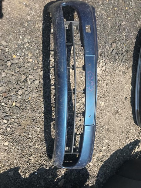 NISSAN PRIMERA 1999-2002 Első Lökhárító Enyhén sérült eladó