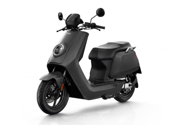NQI GTS elektromos motorkerékpár 2x60V26Ah fekete 2024