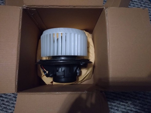 NRF 34000 fűtőventilátor (Alfa Romeo 147, 156, GT)